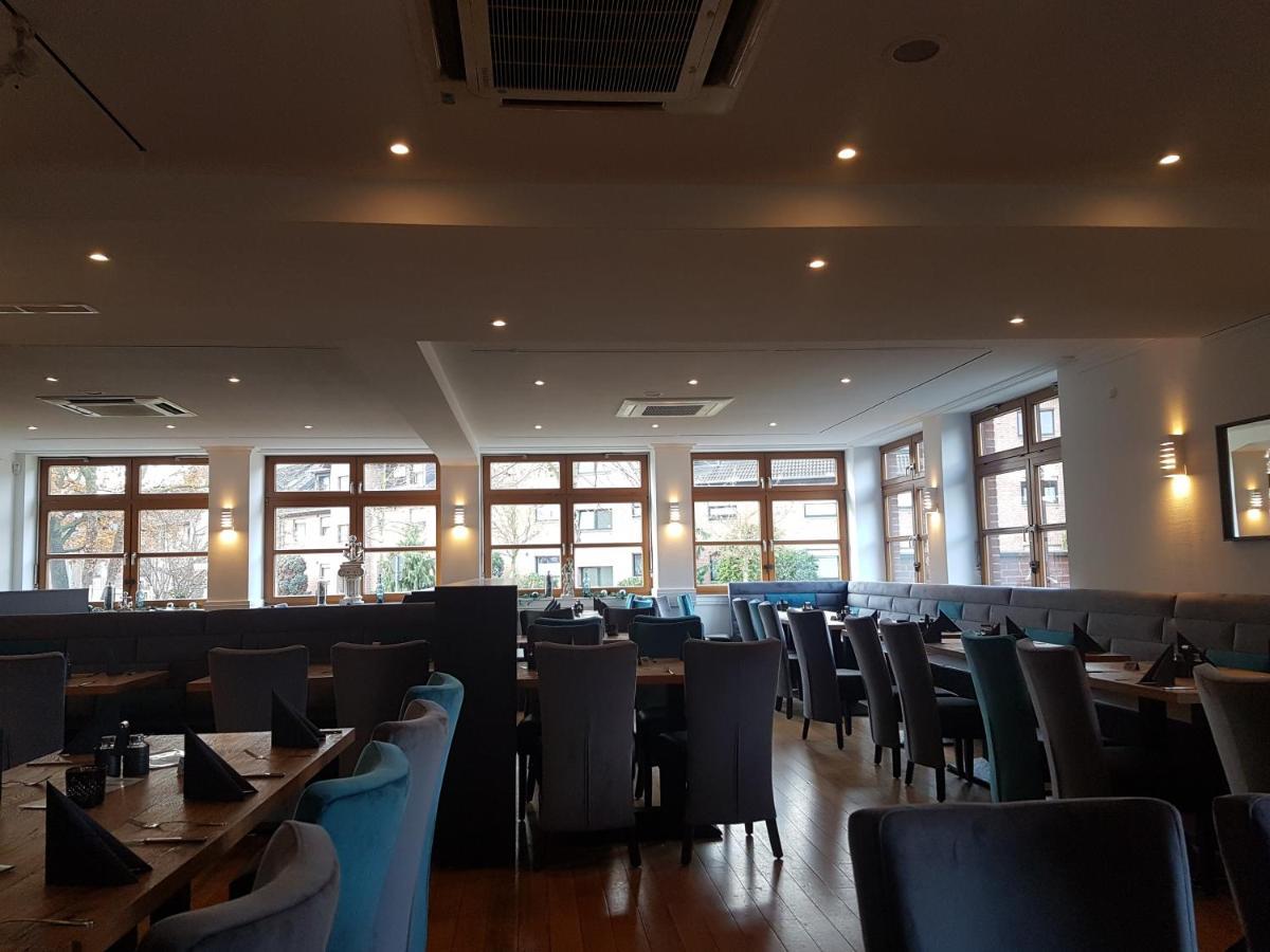 Olympia Hotel & Restaurant Inden Екстериор снимка